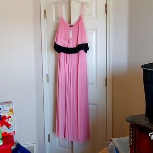 Pleated maxi sundress pink with black trim